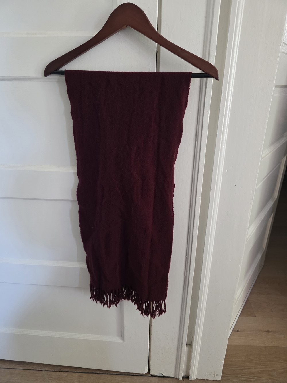 Scotland Cashmere Burgundy Scarf